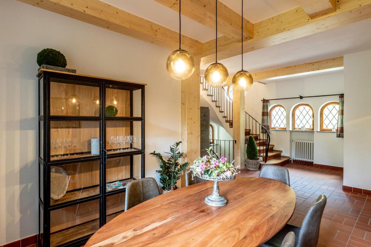 Landhaus Karbach Komplett Oder Einzelne Wohneinheiten Villa Inkl Sauna Bzw Waldhaeuschen Hirten Экстерьер фото