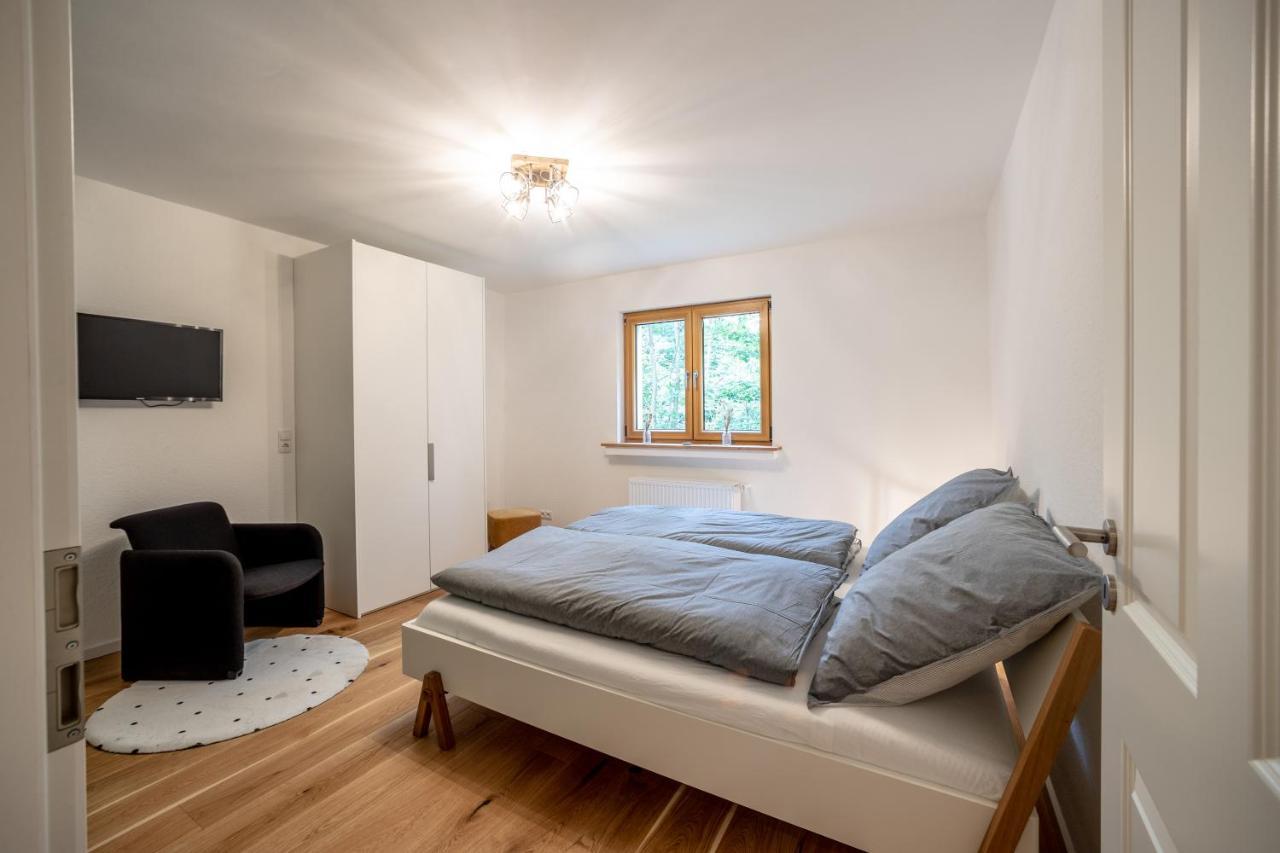 Landhaus Karbach Komplett Oder Einzelne Wohneinheiten Villa Inkl Sauna Bzw Waldhaeuschen Hirten Экстерьер фото